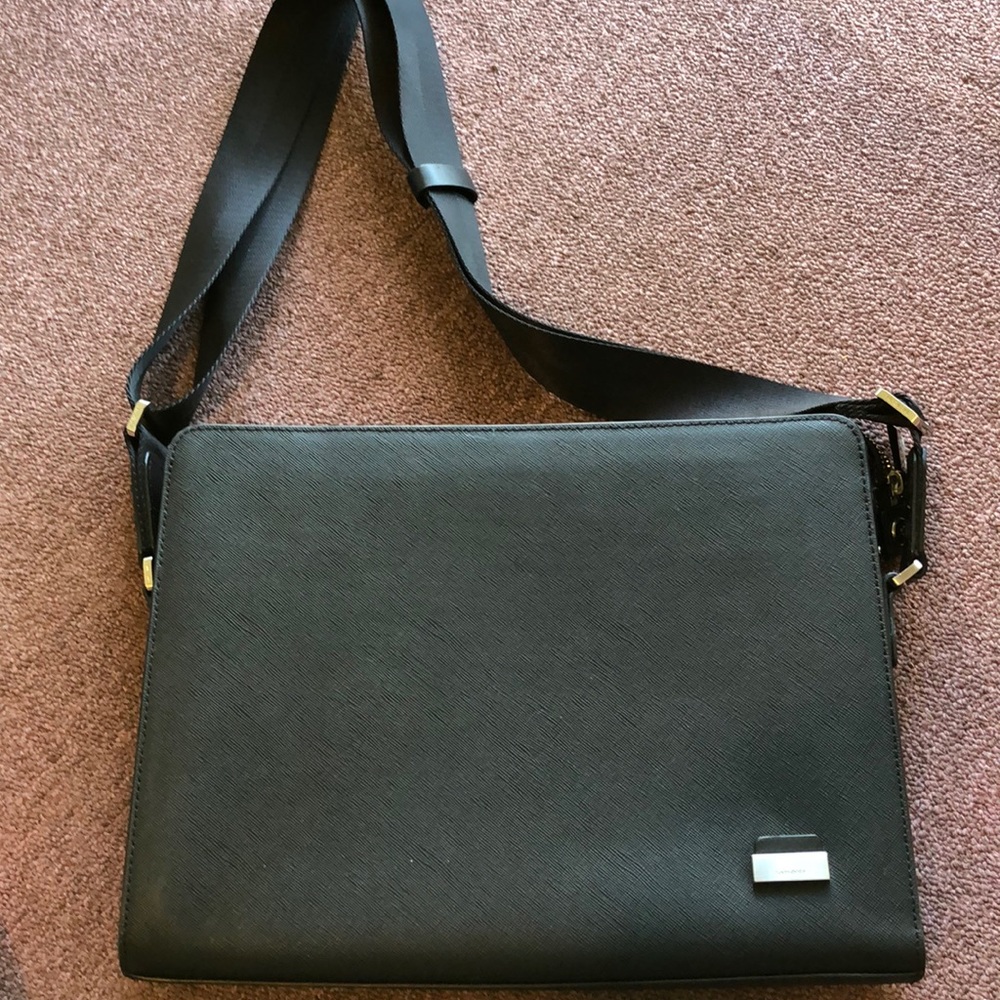 Samsonite bag